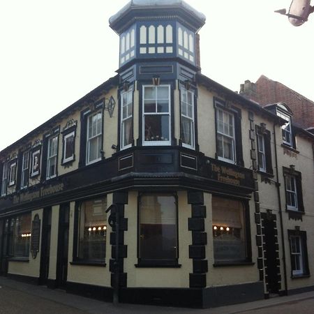 Hotel The Wellington Pub Cromer Extérieur photo