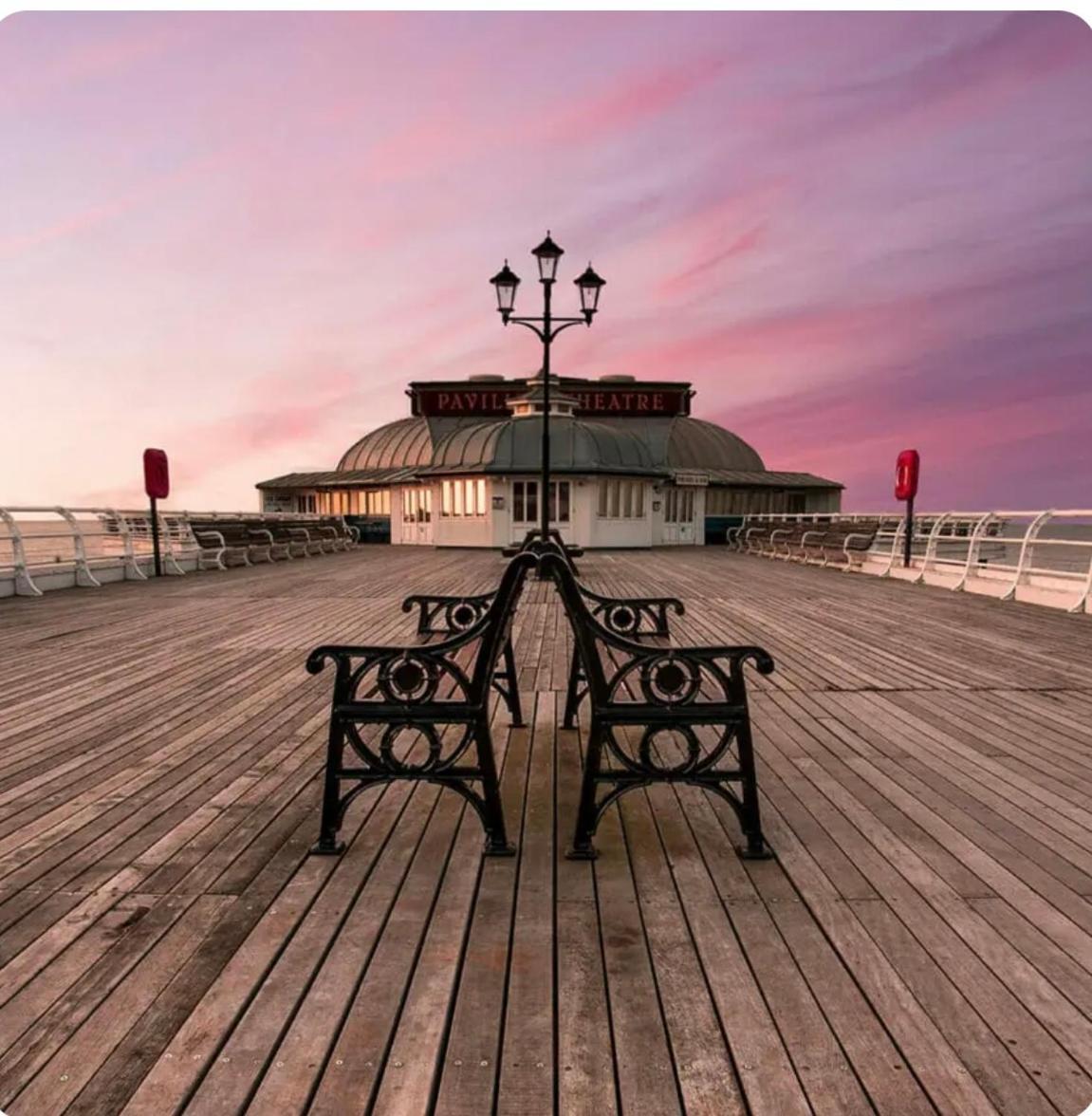 Hotel The Wellington Pub Cromer Extérieur photo